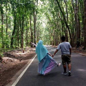 Retno Dwii profile icon