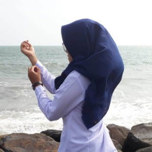 fitriwahyuni 310198 profile icon