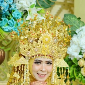 Nur May Sari profile icon