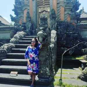 Lisa Mangiri profile icon