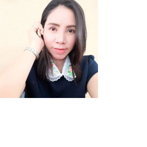 ทัศ-อรปรียา profile icon