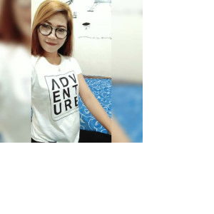 Astrid Rachma profile icon