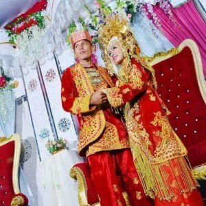 Rhiena Cinta Bunda profile icon