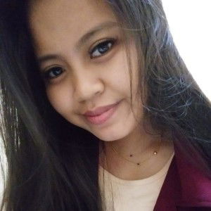 Suci Mardhatillah Pratiwi profile icon