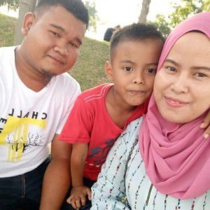 Hamize Azam profile icon