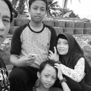 Antonesia Bona Saputri profile icon