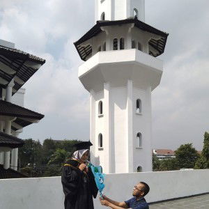 Darojatur Rofi'ah profile icon