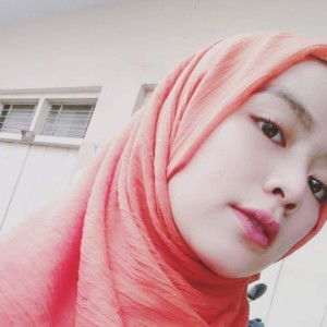 Fitri Fathiya Lutfiyani profile icon