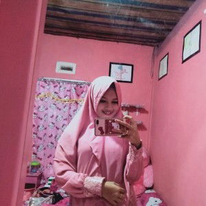 Desi Ratna Sari profile icon