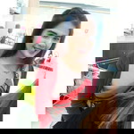 น้ำแข็ง โลเล. profile icon