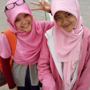 Yanie Karlina profile icon