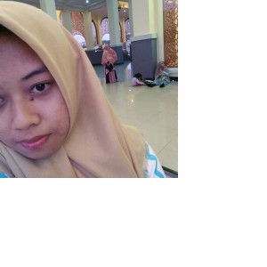 gita triswardani profile icon