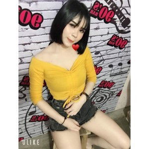 นาง หนวดด profile icon