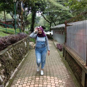 Junita Putri profile icon