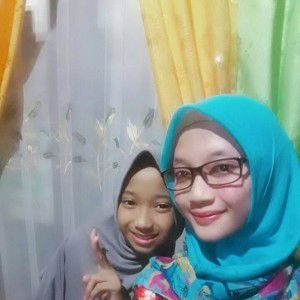 Nunik Leiiva profile icon