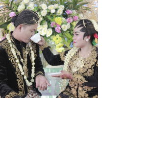 Ria Eliana Prastowo profile icon