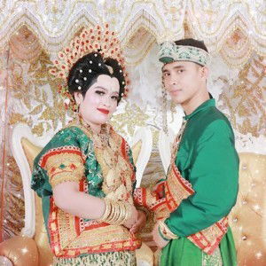 ayu saputri profile icon