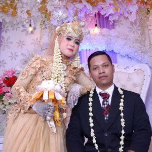 Ari Alfiyansah/Hariyati Saputri profile icon