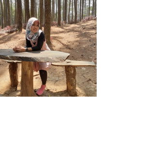 Isti Azzahra Anawa profile icon