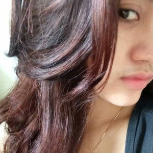 evi veronika profile icon