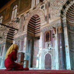 Uly Nimatil Izzah profile icon