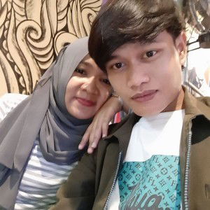 Desi Yani profile icon