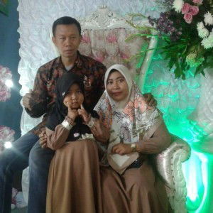 Siti Khomsiatun profile icon