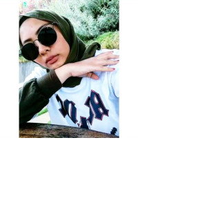 Dwi Putri Rohmawati profile icon