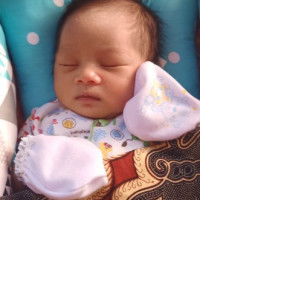 indri yani profile icon
