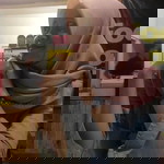 indah ayu lestari profile icon