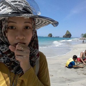 Ellysa Dwi Santika profile icon