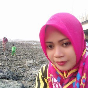 Erlina Hidayati profile icon