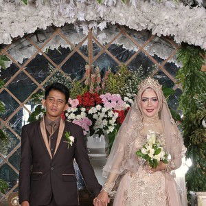 Novi Ayuvia profile icon