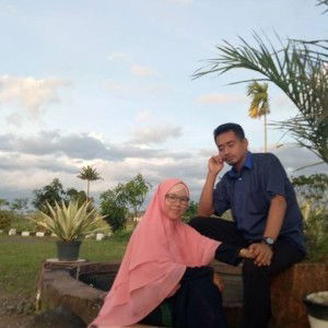 Ade Siti Suryani profile icon