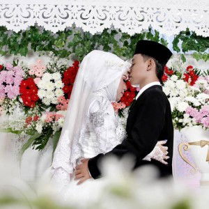 Intan Nana Sari profile icon