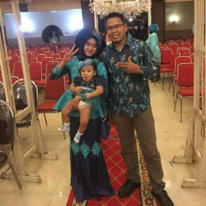 Dewi Islami profile icon