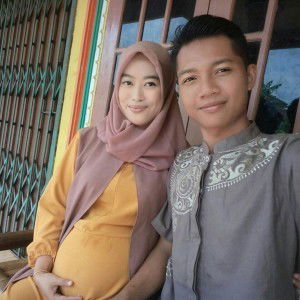 Heny Mikhaila Sanjaya profile icon