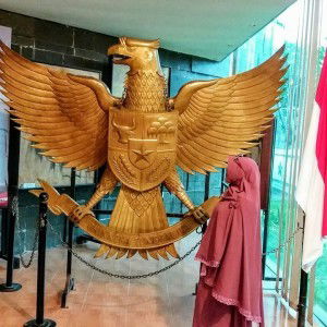 Luthfiana Rika profile icon