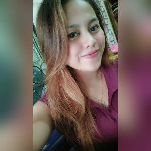 Devi Ayu Larasaty profile icon