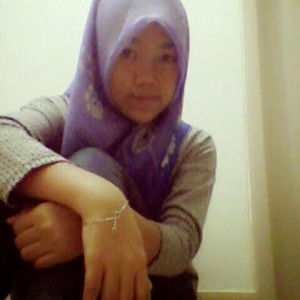 dewi yuliani profile icon