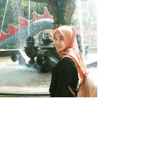 Sri Yanti profile icon