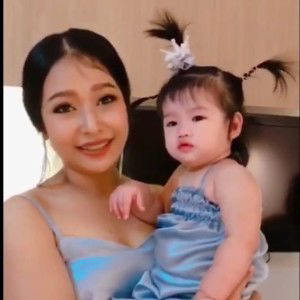 Athitaya Phurahong profile icon