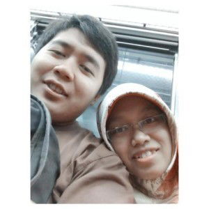 Ika Dwi Novitasari profile icon