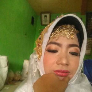 Khalimatus Syakdiyah profile icon