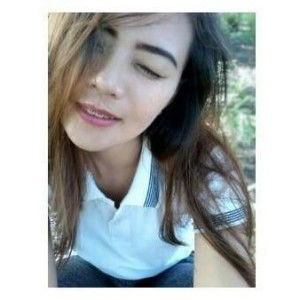 Mari C EZ profile icon