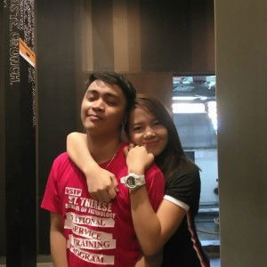 Almirah Zina De Vera profile icon