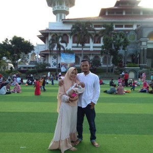 Risna Permatasari profile icon