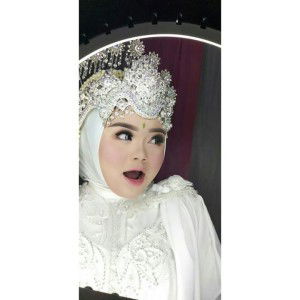 Yolanda Sari profile icon