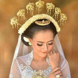 Zhiezhie Warsih profile icon