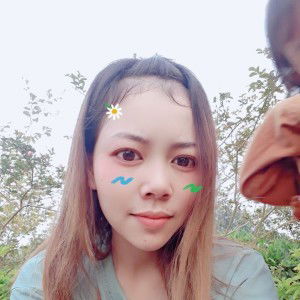 Suri Cẩm Tú profile icon